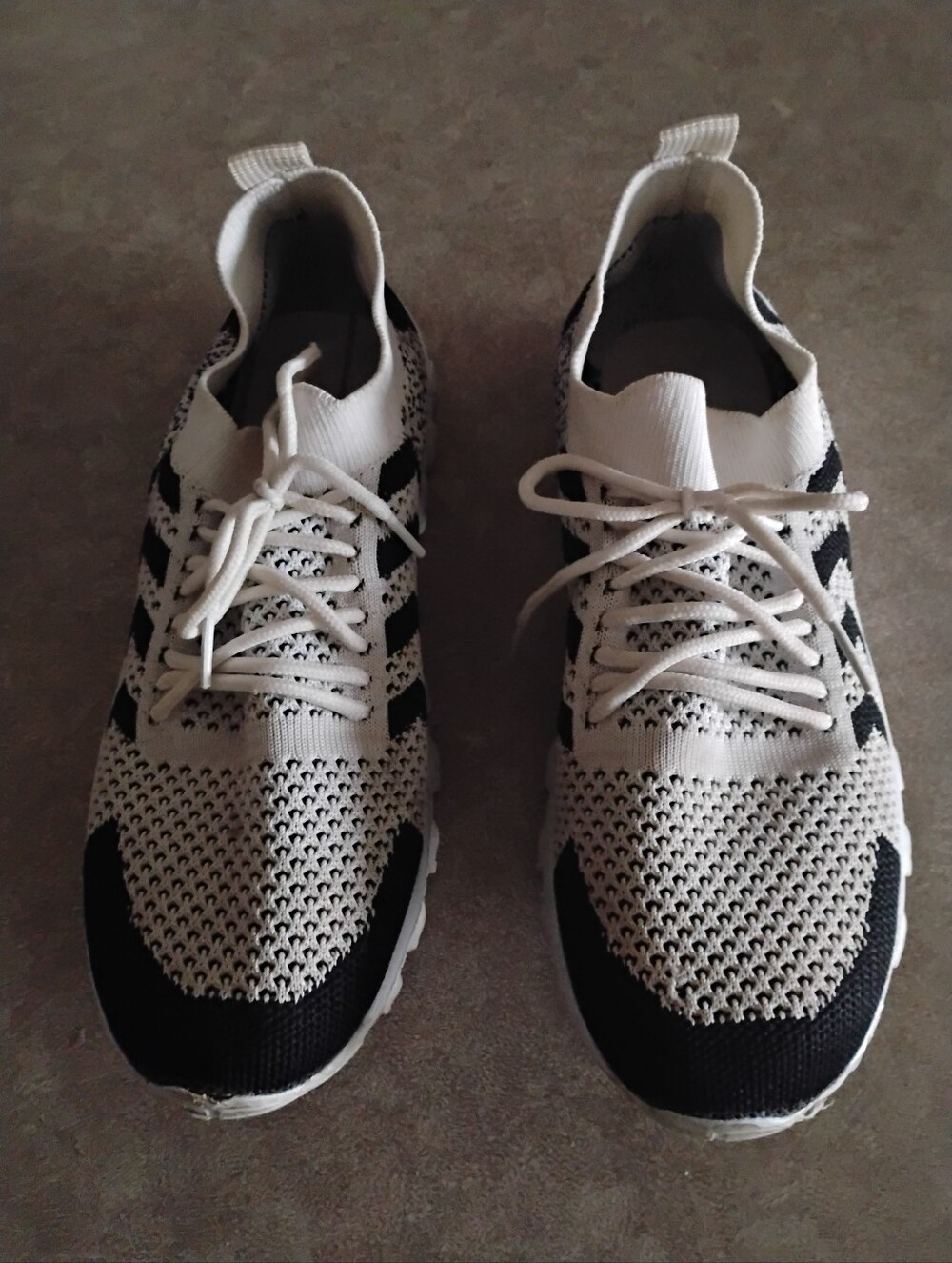 Women's White and Black Knit Athletic Sneakers